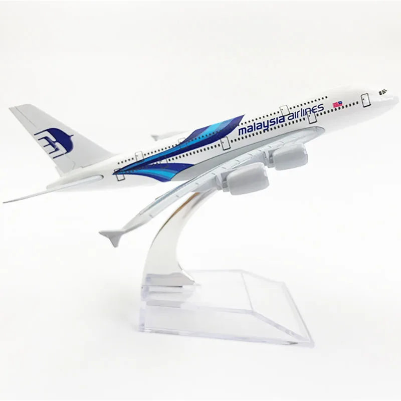 

1/400 Scale Simulation Passenger Jet Alloy Die Cast Static 16CM Malaysia Airlines Airbus A380 Aircraft Model Collection Toy Gift