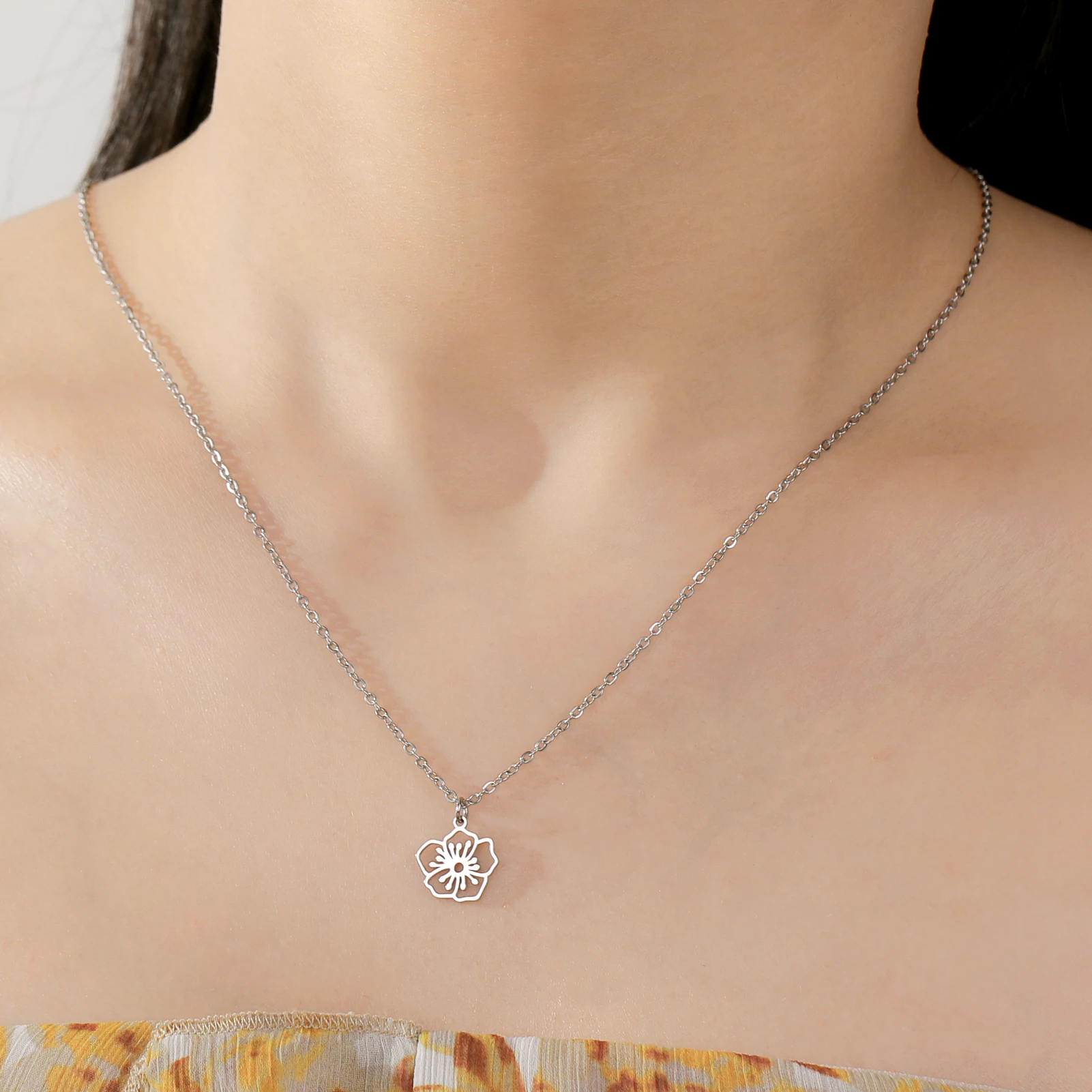 Месяц рождения Цветы Ожерелье Женщины Девушки Нержавеющей Стали Ювелирные