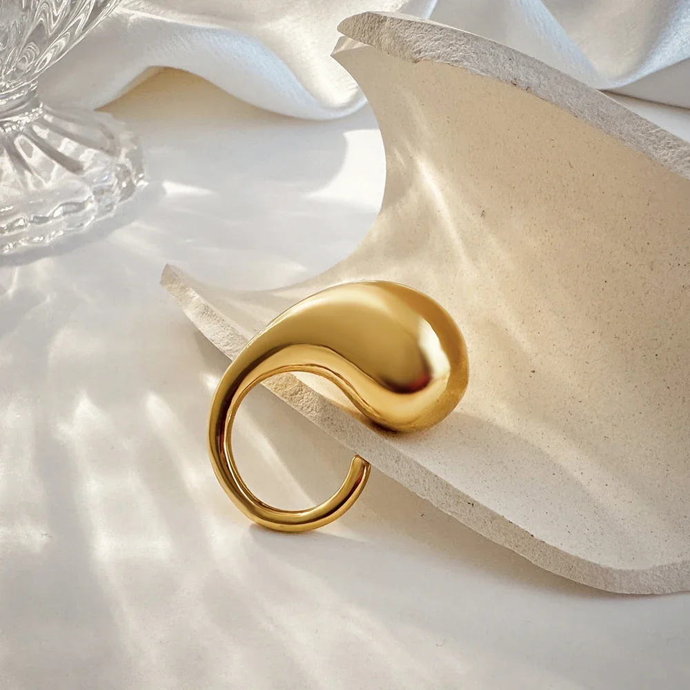 Кольцо женское из нержавеющей стали с полированным камнем в виде капли воды