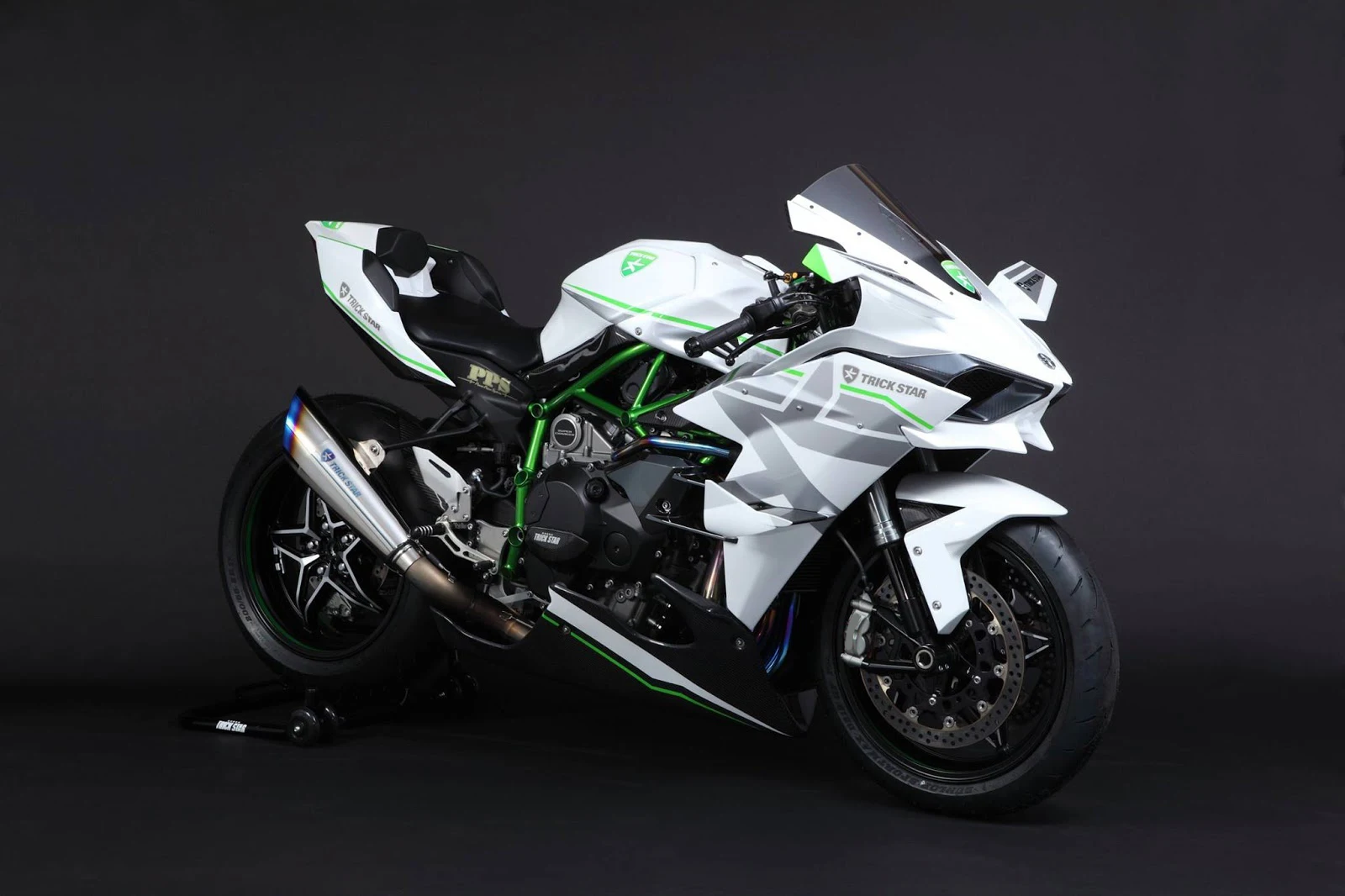 Кавасаки ниндзя h2r. Мотоцикл Kawasaki h2r. Kawasaki Ninja h2 h2r. Кавасаки ниндзя h2r белый. Байк х 75 машина