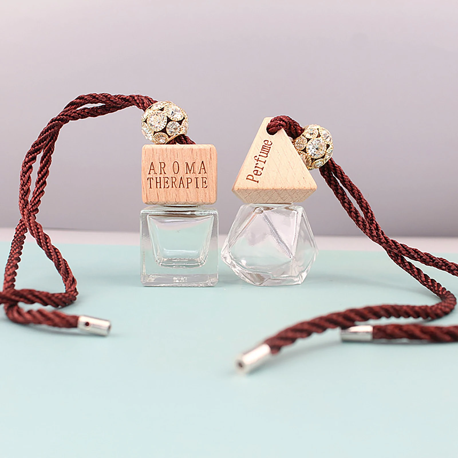 

8ml Empty Diffuser Car Perfume Air Freshener Hanging Ornament Gadget Bottles Transparent Refillable Car Glass Perfume Bottle