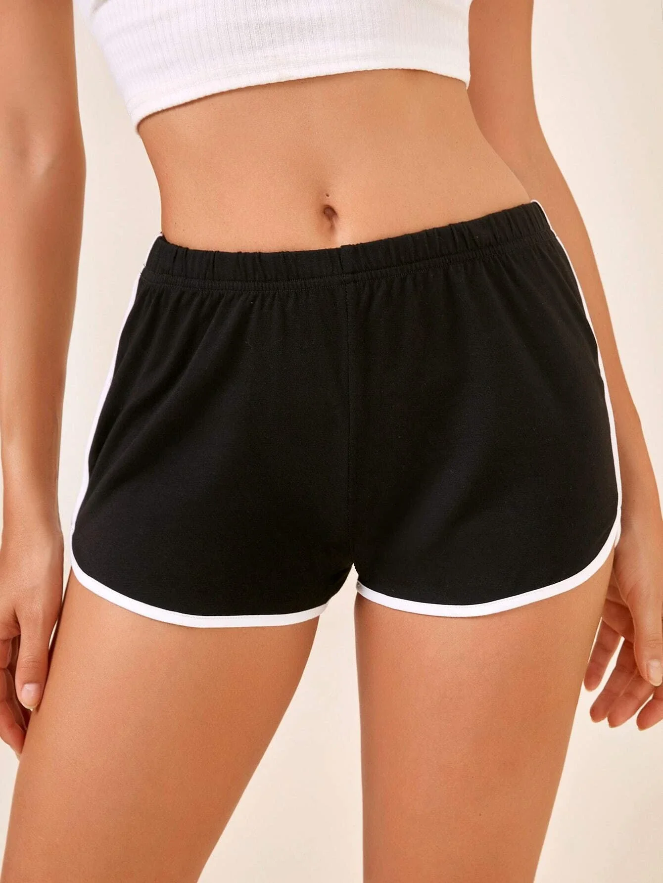 

Спортивный костюм женский из 2-х предметов, Свитшот и шорты свободного покроя, повседневная одежда в стиле оверсайз, весна-лето 2023