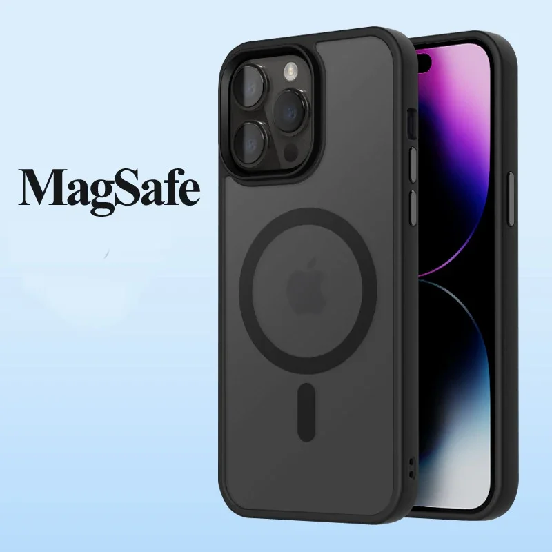 Магнитный чехол для iPhone 15 Pro Max совместимый с MagSafe прозрачный матовый ключами из
