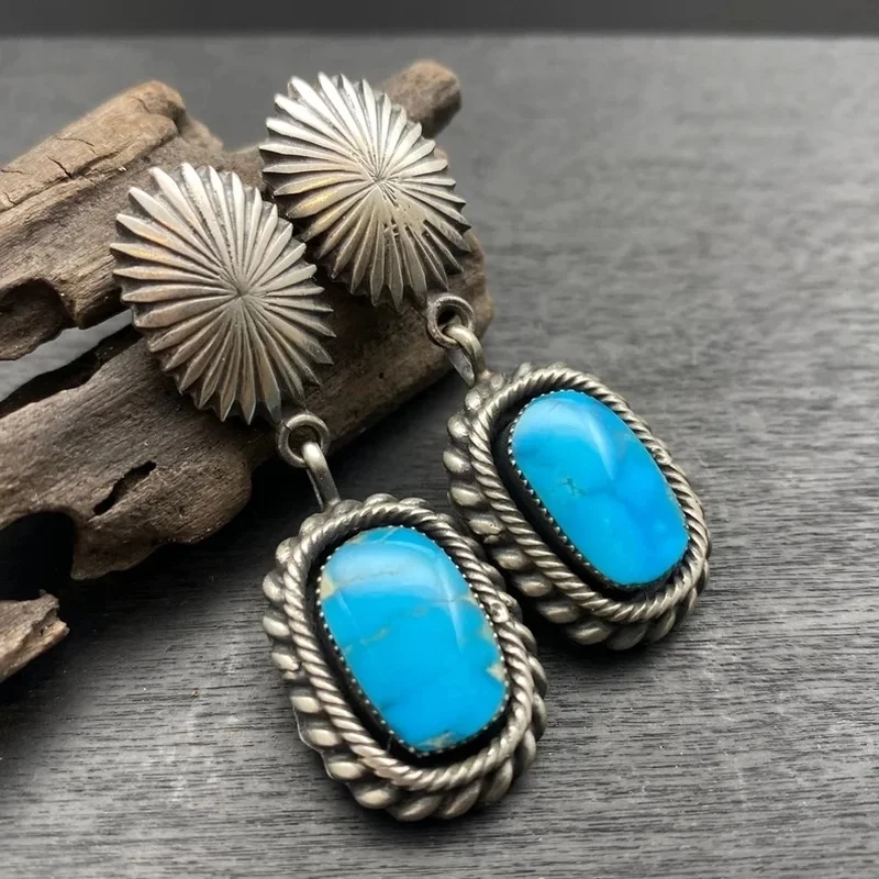

Ethnic Oval Inlaid Blue Stone Earrings Bohemian Silver Color Metal Carving Pattern Drop Earrings for Women Jewelry