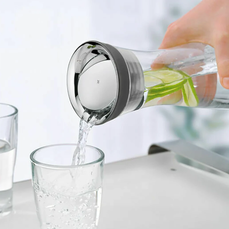 

Water Carafe 1.8L High Borosilicate Glass Bottle Basic Tilting Lid Closure Jug