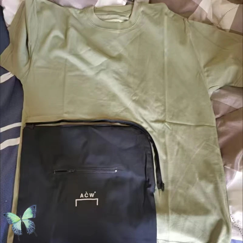 Мужская и женская футболка с коротким рукавом на молнии |