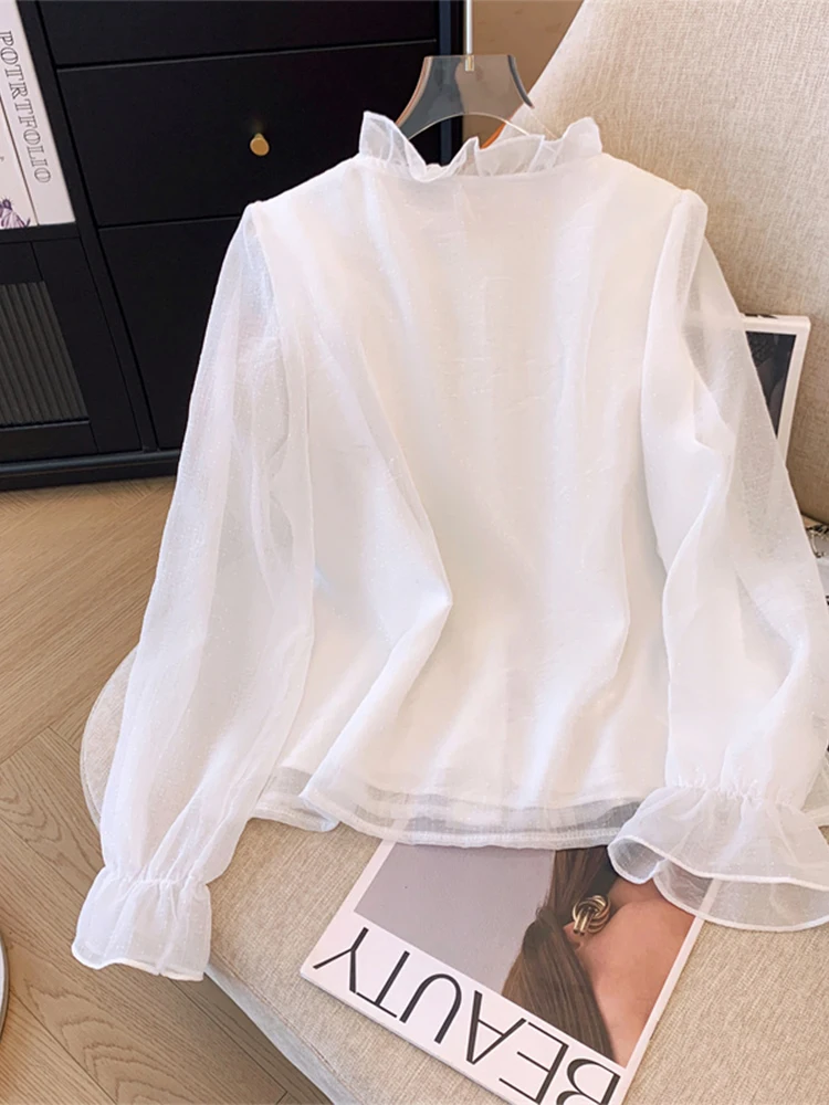 Женская абрикосовая рубашка с длинным рукавом и V-образным вырезом