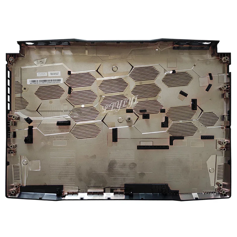 Нижняя крышка для MSI Pulse 15 MS-1585