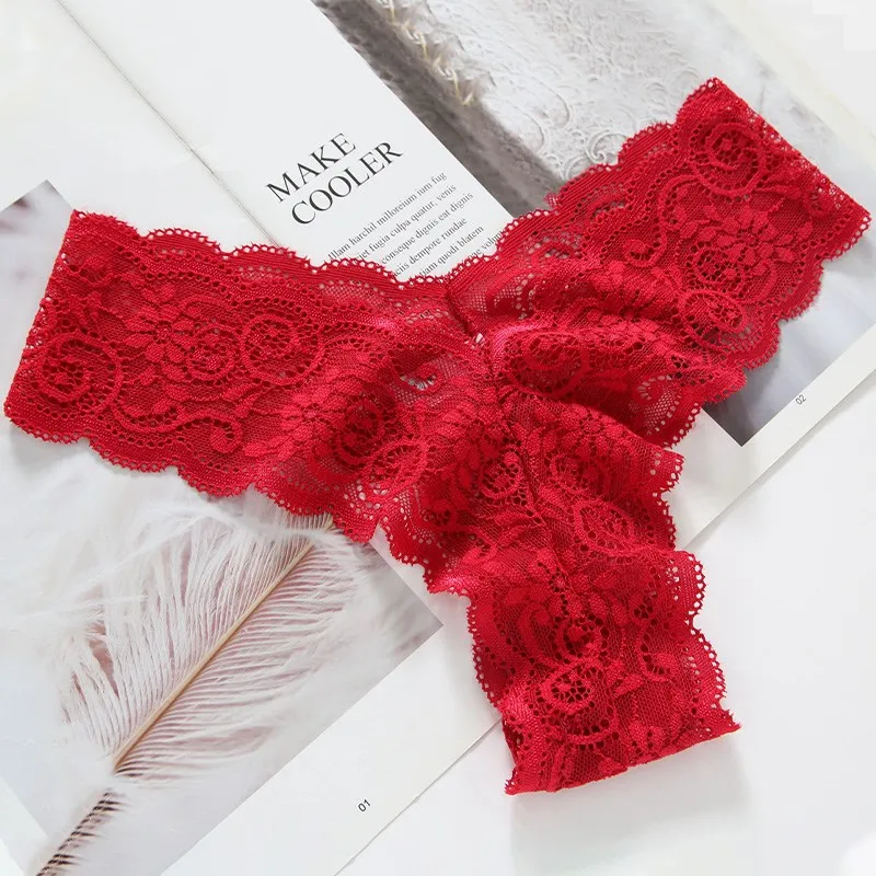 

Сексуальные женские стринги, кружевное белье, прозрачные женские трусики с низкой талией, стринги, выдалбливают женское нижнее белье, удобн...