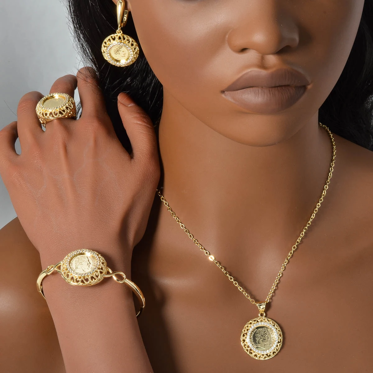 Diana Baby 4 шт. комплекты ювелирных изделий 18 К позолоченный браслет модный кулон 2024