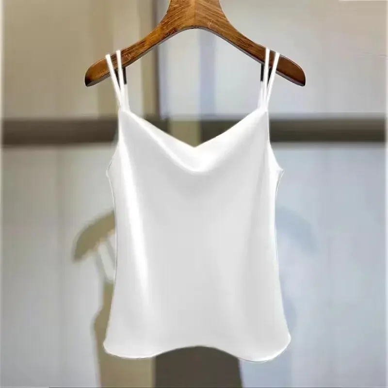 

High-quality Suspenders 2023 Summer New Style V-neck Bottoming Vest for Women Sleeveless Loose Outer Suit with Solid Color Top