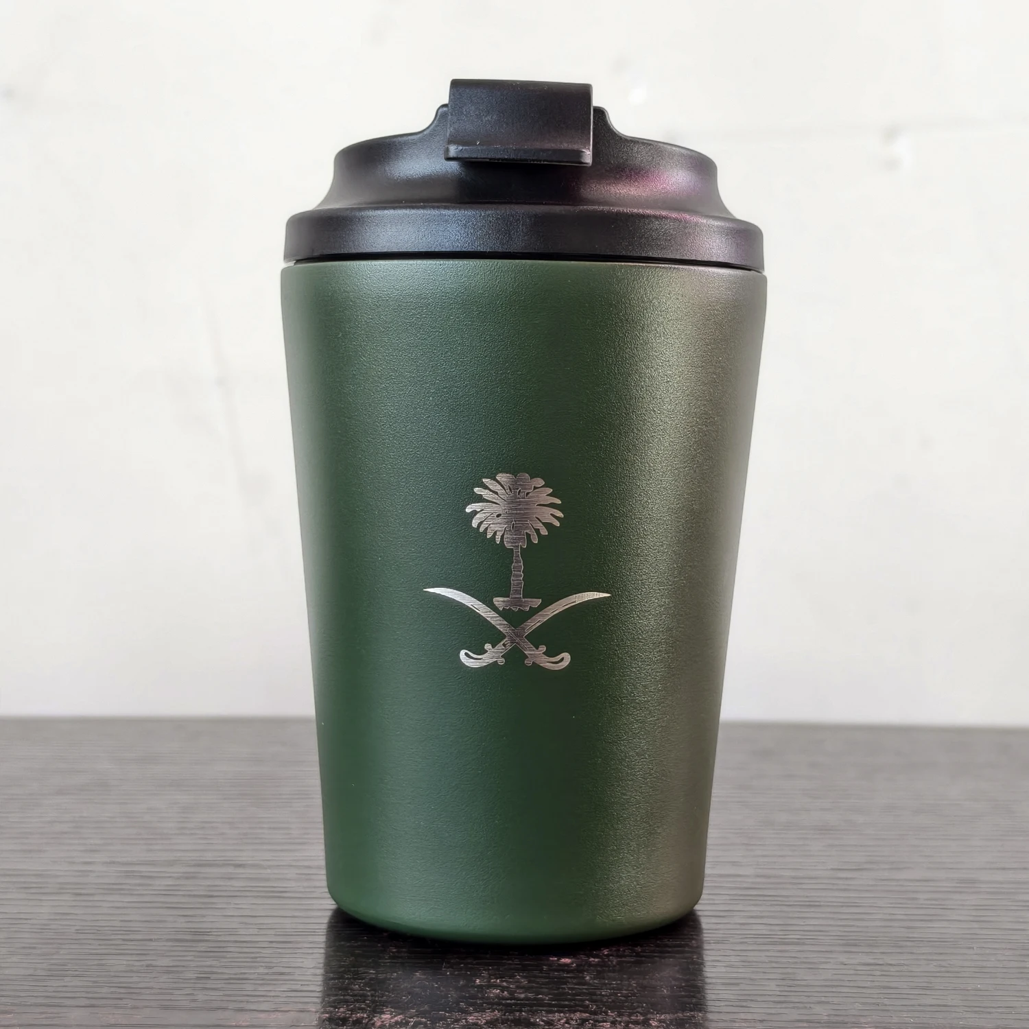 Национальная эмблема Саудовской Аравии логотип чашка из нержавеющей стали