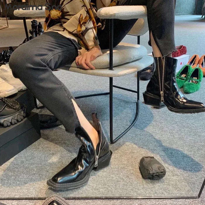 Black Handsome Thick Heel Square Head Leather Ankle Boots Design Sense Side Zipper Short Tube Chelsea Boots Large Size Boots