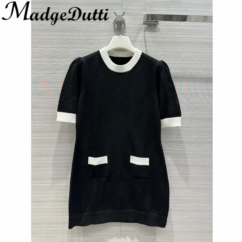 

Женское трикотажное Хлопковое платье с круглым вырезом и двумя карманами