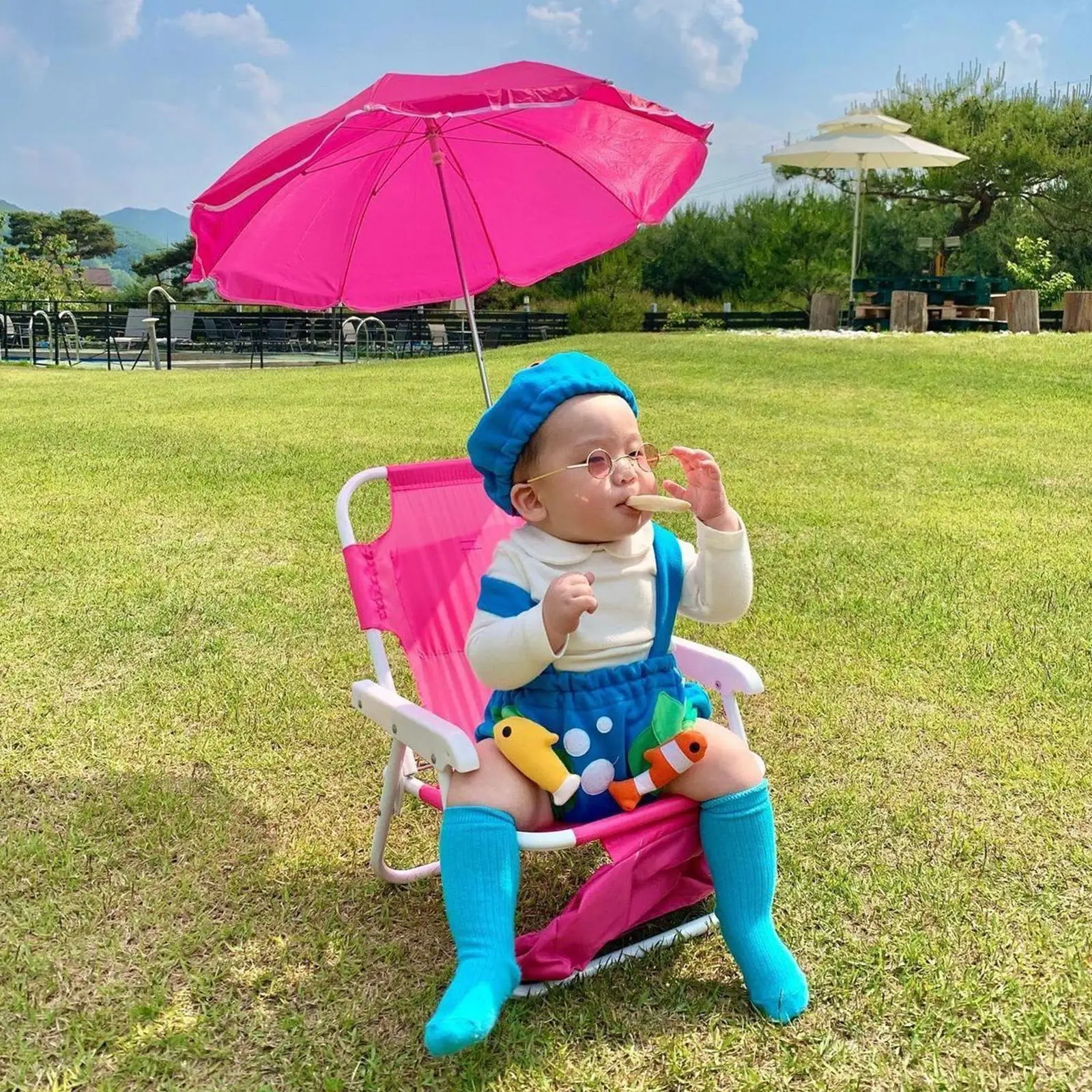 

Outdoor Beach Folding Chair Children's Beach Chair Parasol Multifunctional Korean Chair Photo Artifact Portable Recliner