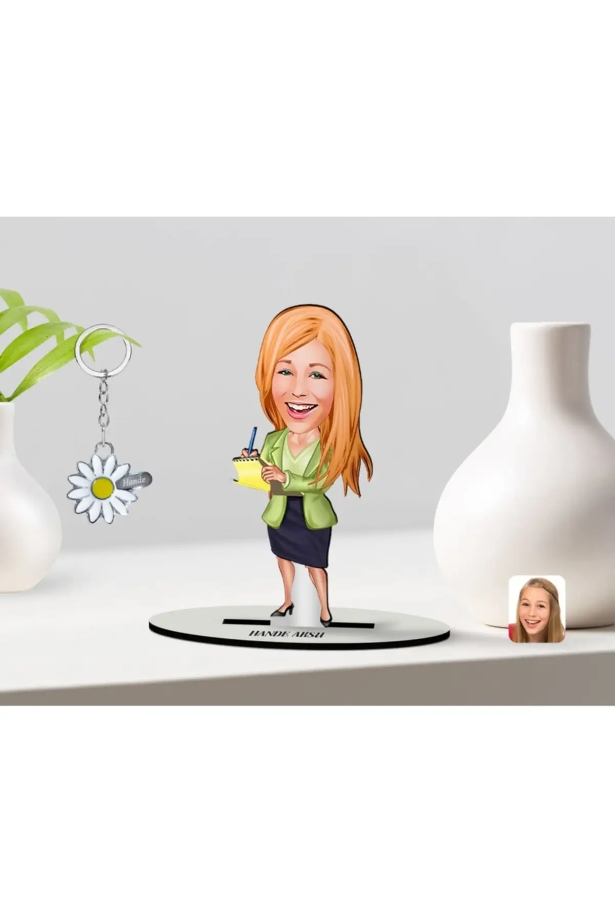 

Personalized Nurse 3d Wooden trinkets And Name Gold Daisy key-1