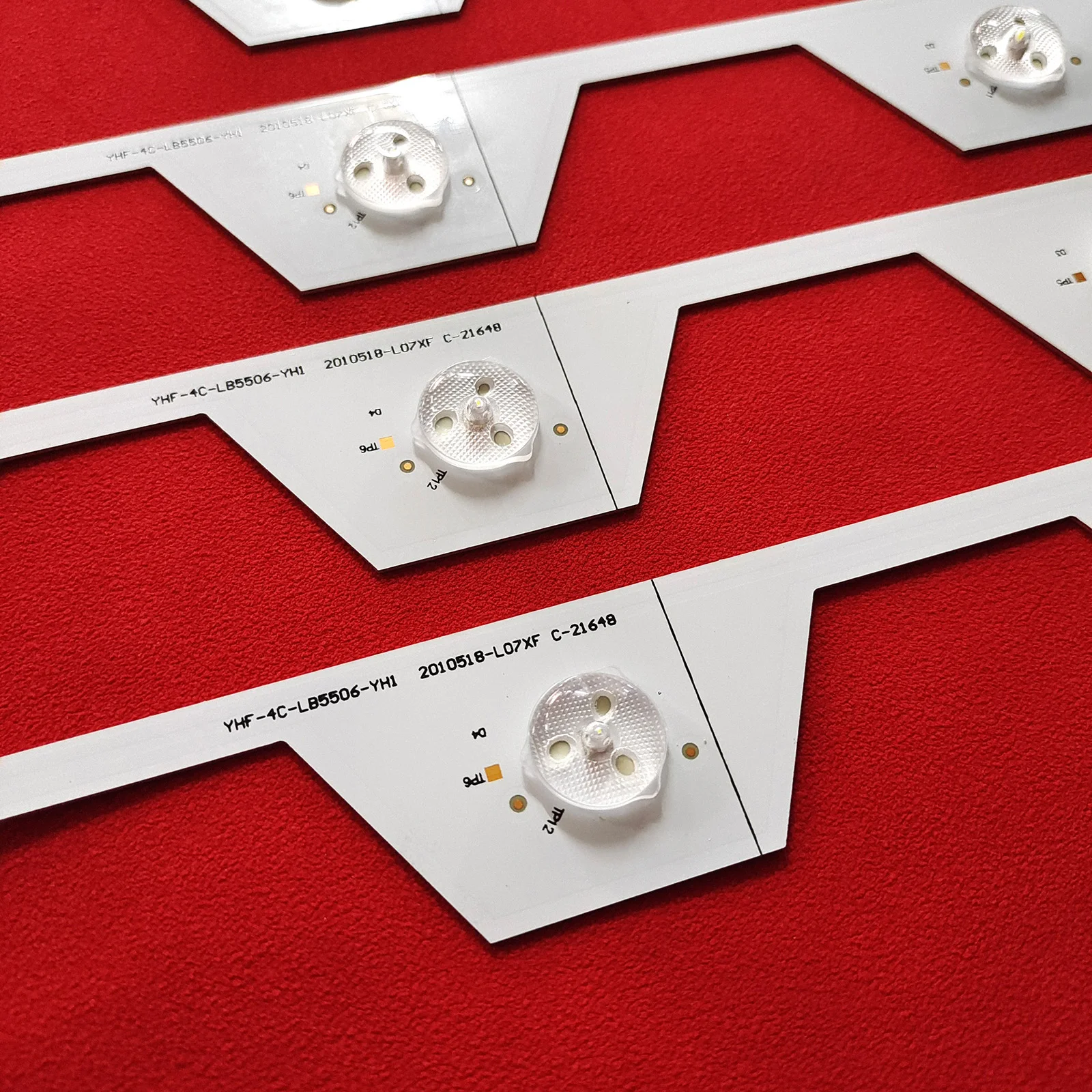 Светодиодные ленты для телевизора THOMSON 55UA6406 55UA6406W LV550NDEL 4C LB5506 YH1 HR1 55HR330M06A1