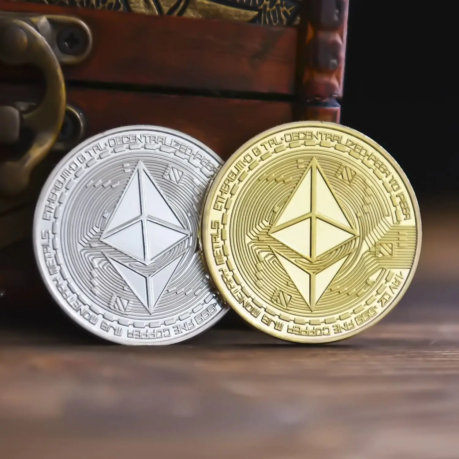 

Gold Silver Ethereum ETH Coin Morden Cryptocurrency Man Boy Perfect Gift Metal XRP BTC Ripple Bitcoin Virtual Non-currency Coins