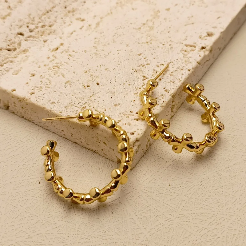 

Retro Simple Cross New Geometric European and American Earrings Cold Earrings
