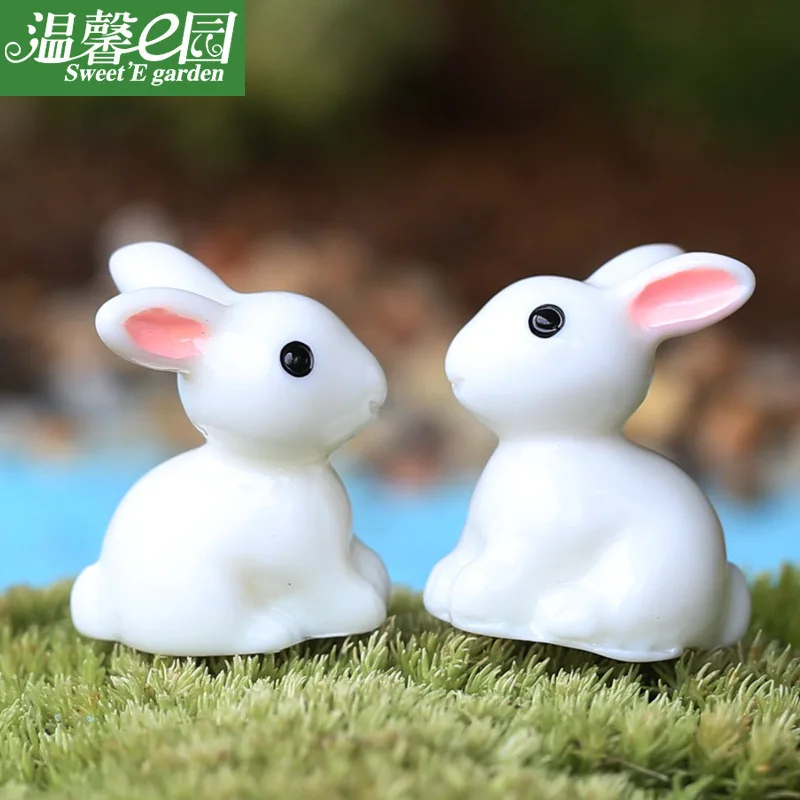 

Moss Micro Landscape Ornament Small Ear Small White Rabbit Imitation Rabbit Resin Handicraft Ornament