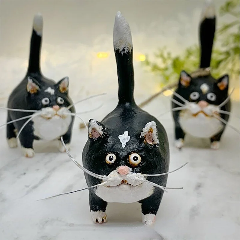 

Kitty Miniature Sculpture Whimsical Cat Ornament Original Art Resin Animal Tabby Siamese Home Decoration Accessories Lucky Cat