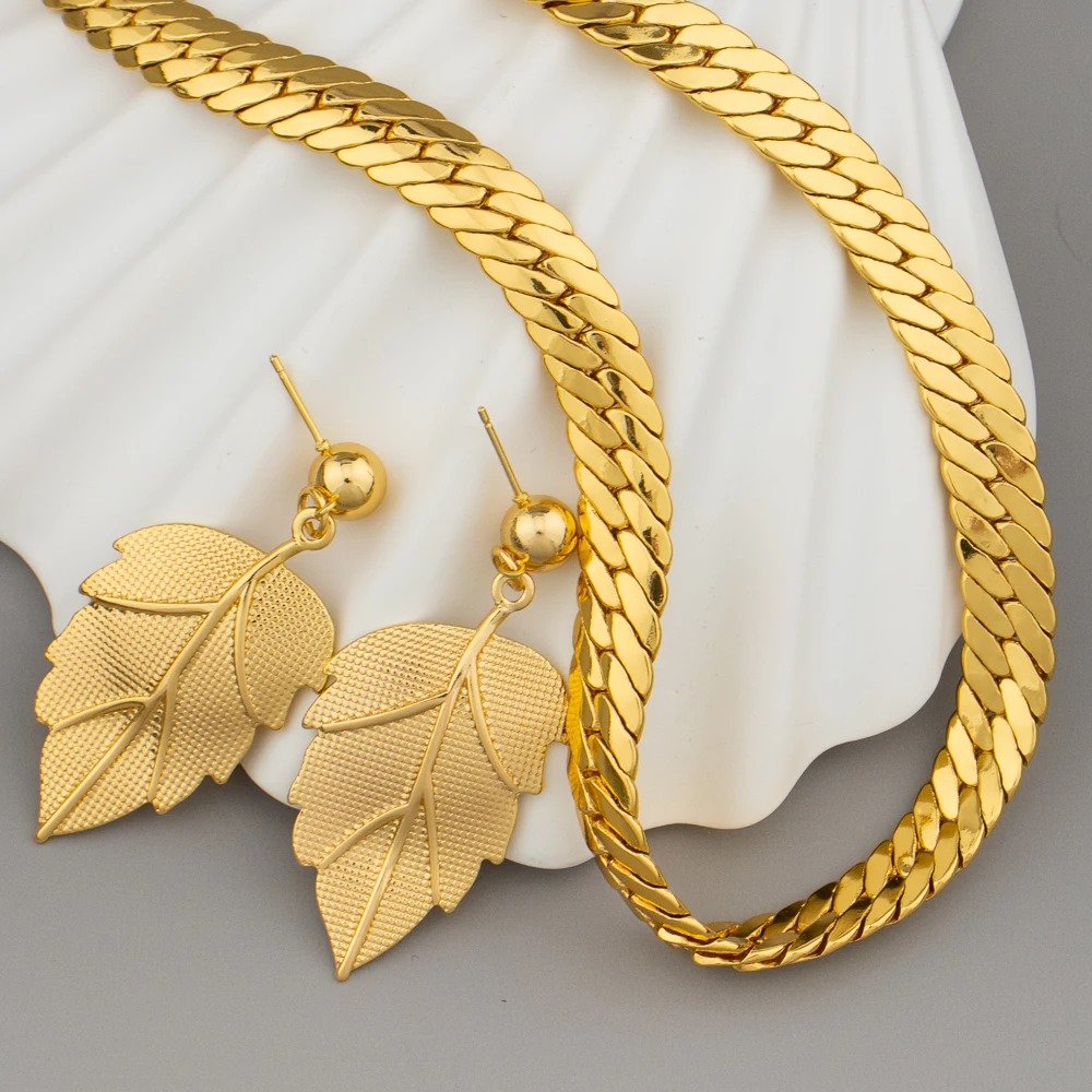 

Earrings Sets Dubai Gold Color Necklace Fashion Ethiopian Jewelry Sets Luxury African Jewellery Sets For Women Weddings Party