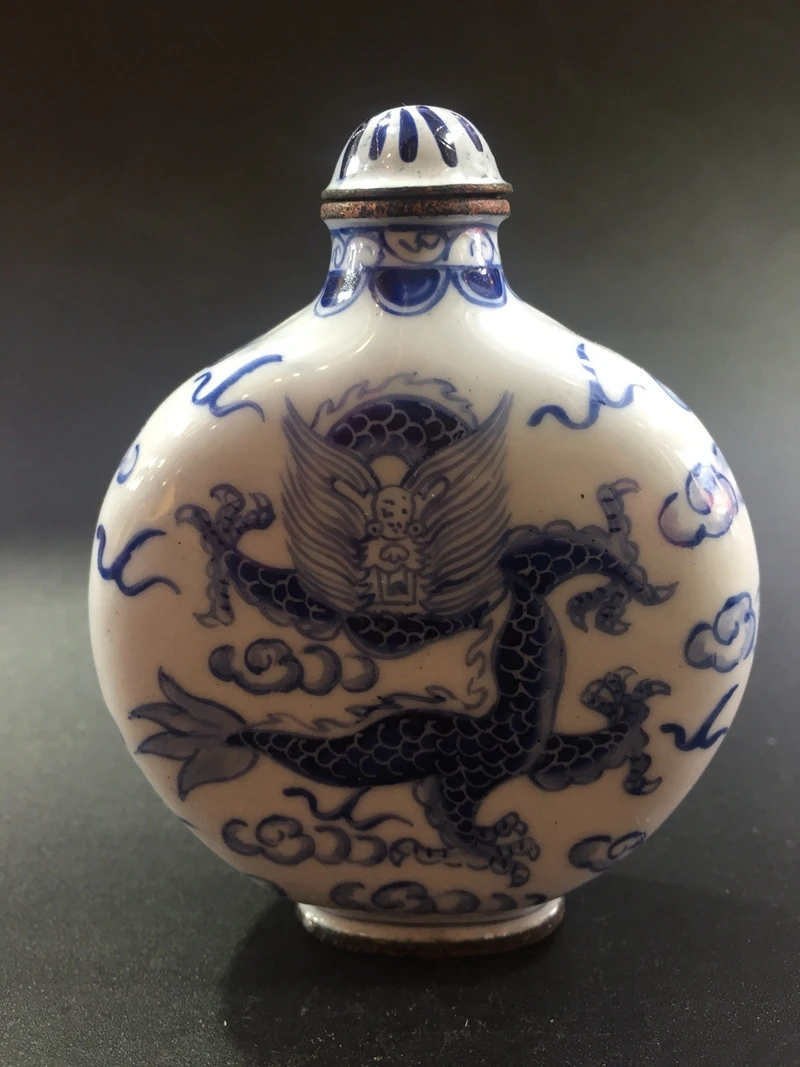 

China Old Beijing Used Old Snuff Bottle Cloisonne Dragon Snuff Bottle small bottle