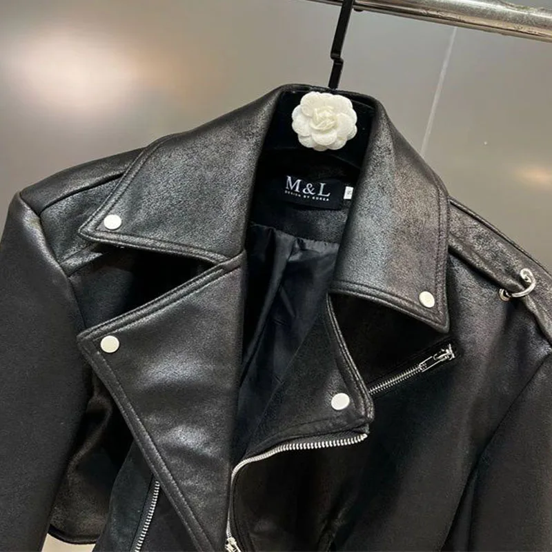 1pcs Women's PU Leather Short Jackets Coat 2022 Autumn Faux Fur Zipper Splicing Irregular Ladies Skinny Locomotive Small Coats