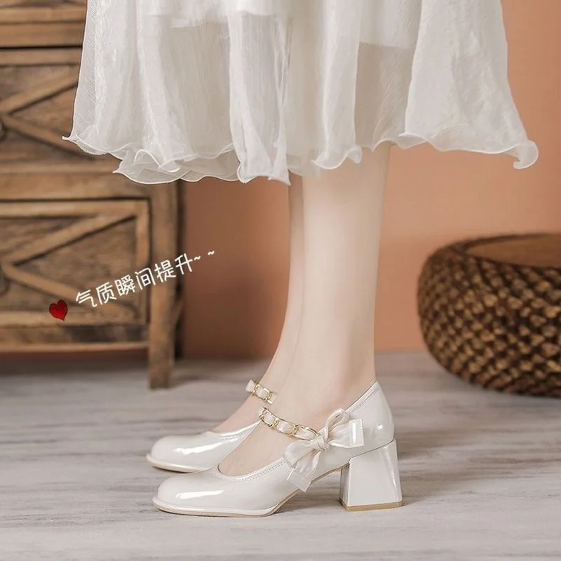 

Mary Jane women's shoes new spring and summer British wind thick with high bow temperament small leather shoes