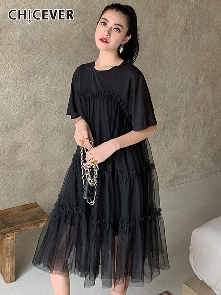 

CHICEVER повседневное черное платье с имитацией двух частей для женщин, круглый вырез, короткий рукав, Лоскутная Сетка, свободные миди платья дл...