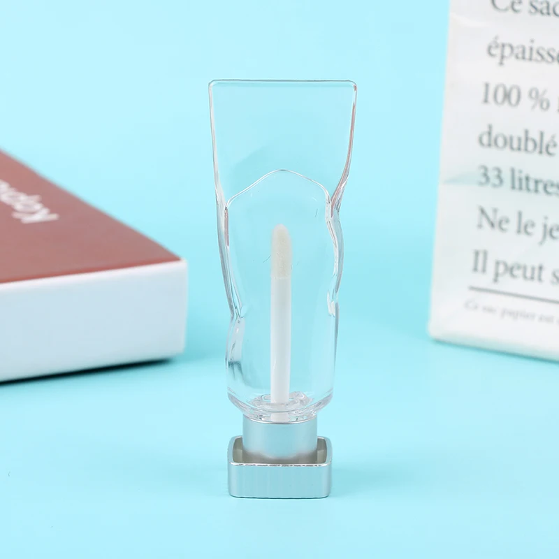 

Контейнер-тюбик для губ, 4 мл, с крышкой