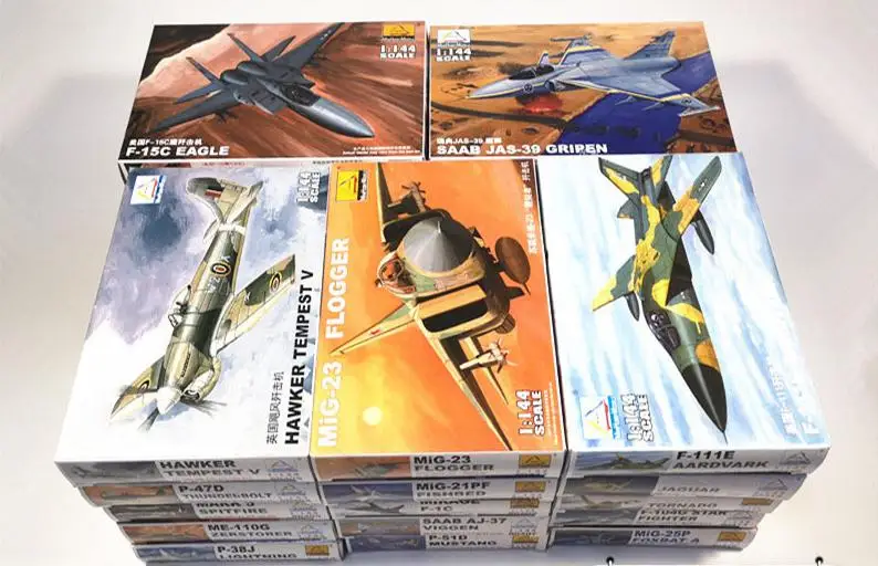 

27 шт., пластиковые настольные игрушки, 1/144