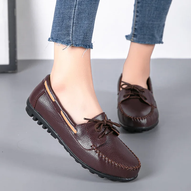 

2022 Women Shoes Spring Autumn Cow Leather Flats Women Footwear Slip On Loafers Mother Moccasins Shoes Female Large Size 35-44