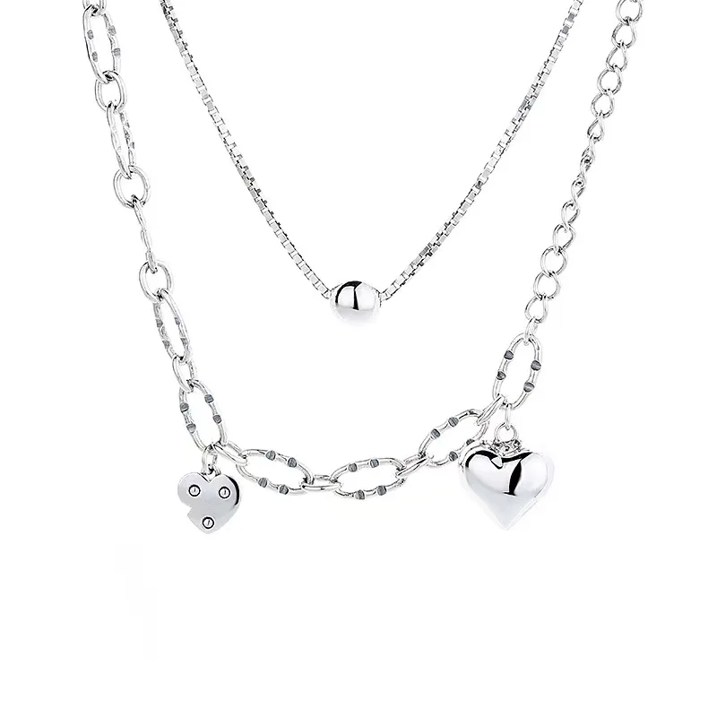 

Цепочка из серебра 925 пробы с кулоном в форме сердца