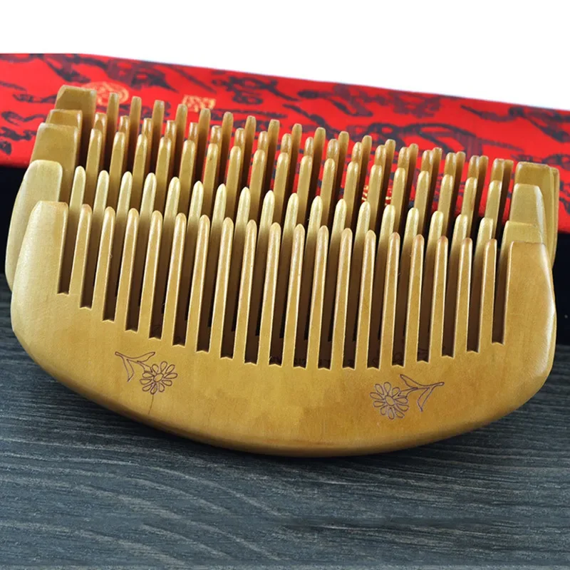 1PC Natural Peach Wood Hair Comb Curved Sandalwood Anti-static Health Care Brush