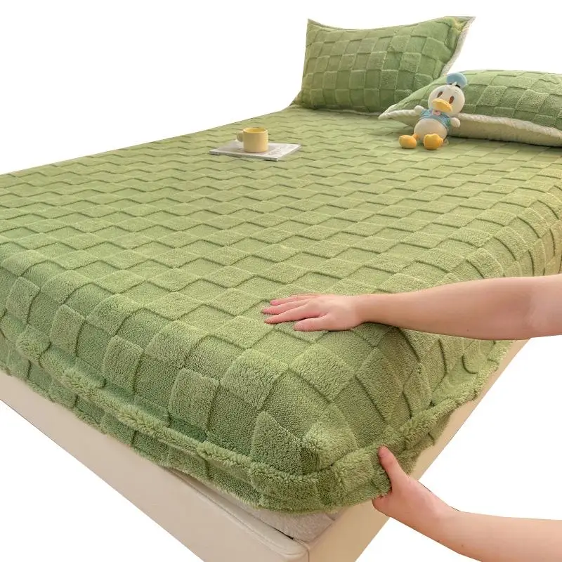 Зимняя молочная бархатная простыня цельное теплое бархатное покрывало с башней