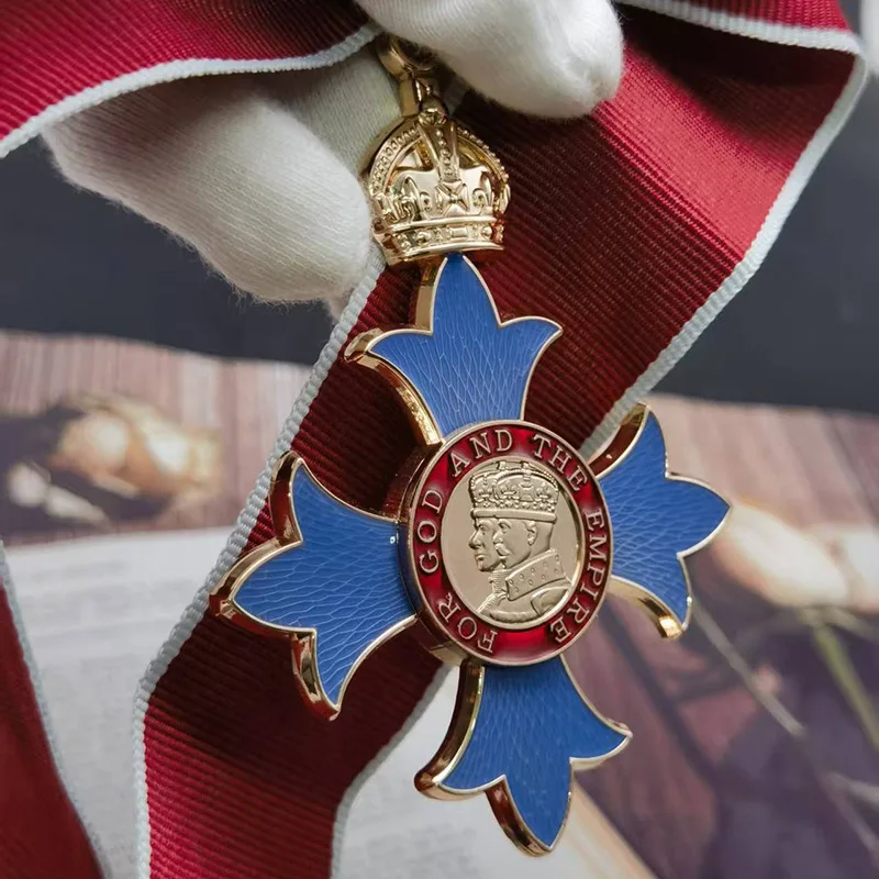 Фото 1 шт. Медаль Великобританской империи, в стиле OBE MBE, с красными и фиолетовыми лентами для косплея, костюмов, униформы, коллекционирования №2