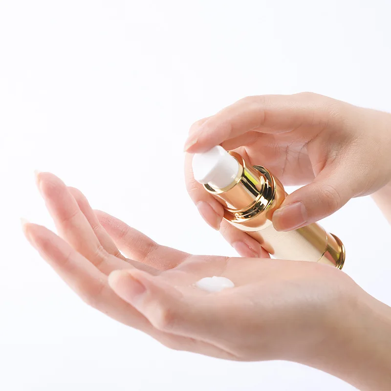 Пустой вакуумный насос для мыла тонера основы масла волос лосьона и крема 5 мл 10