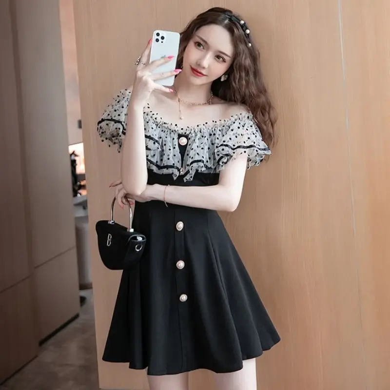 

2023 New Dinner Suit Hepburn Style Little Blk Dress Small Off-Shoulder Waist Slimming Dress For Women Summer