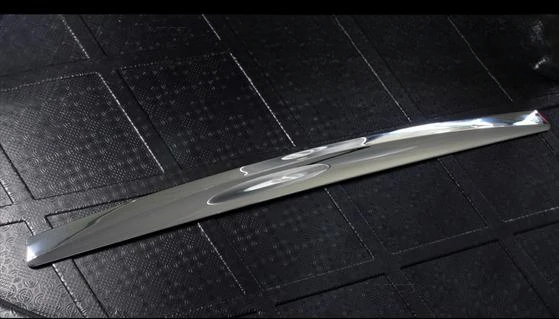 

Хромированная крышка багажника для Hyundai VERNA/Solaris ABS 2010-2011-2014