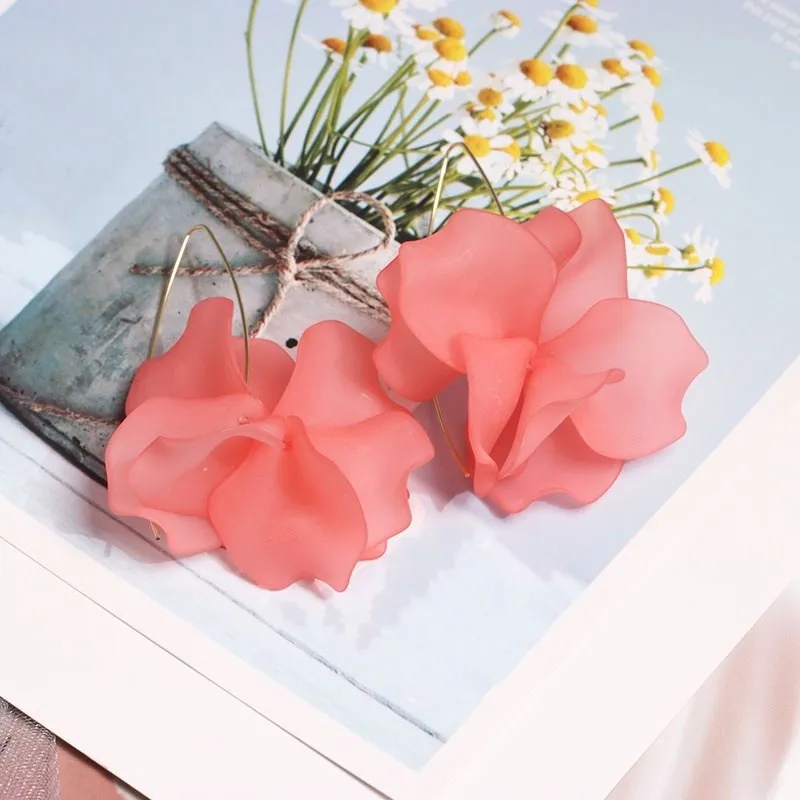 

Fashion Flower Shape Creative Sweet Earrings for Girls