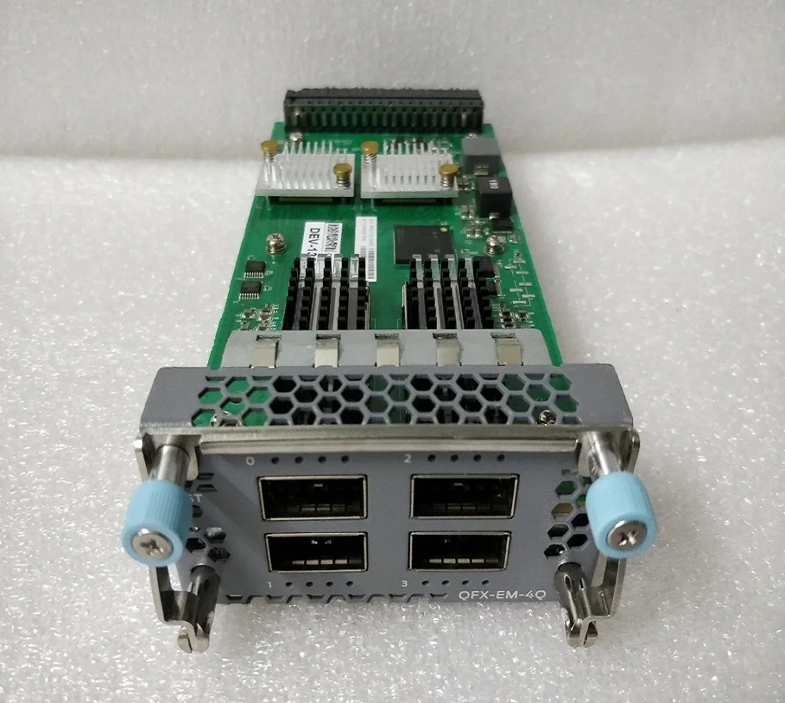 QFX-EM-4Q 4-портовый QSFP + модуль расширения для Φ EX4600