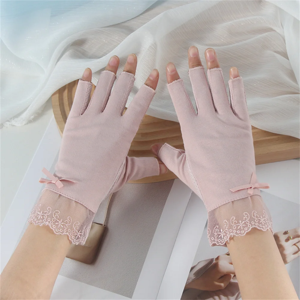 

Sunscreen Gloves Average Size Light Touch High Elastic Sweat Touch Screen Design Elegant Fashion Summer Gloves Driving Gloves