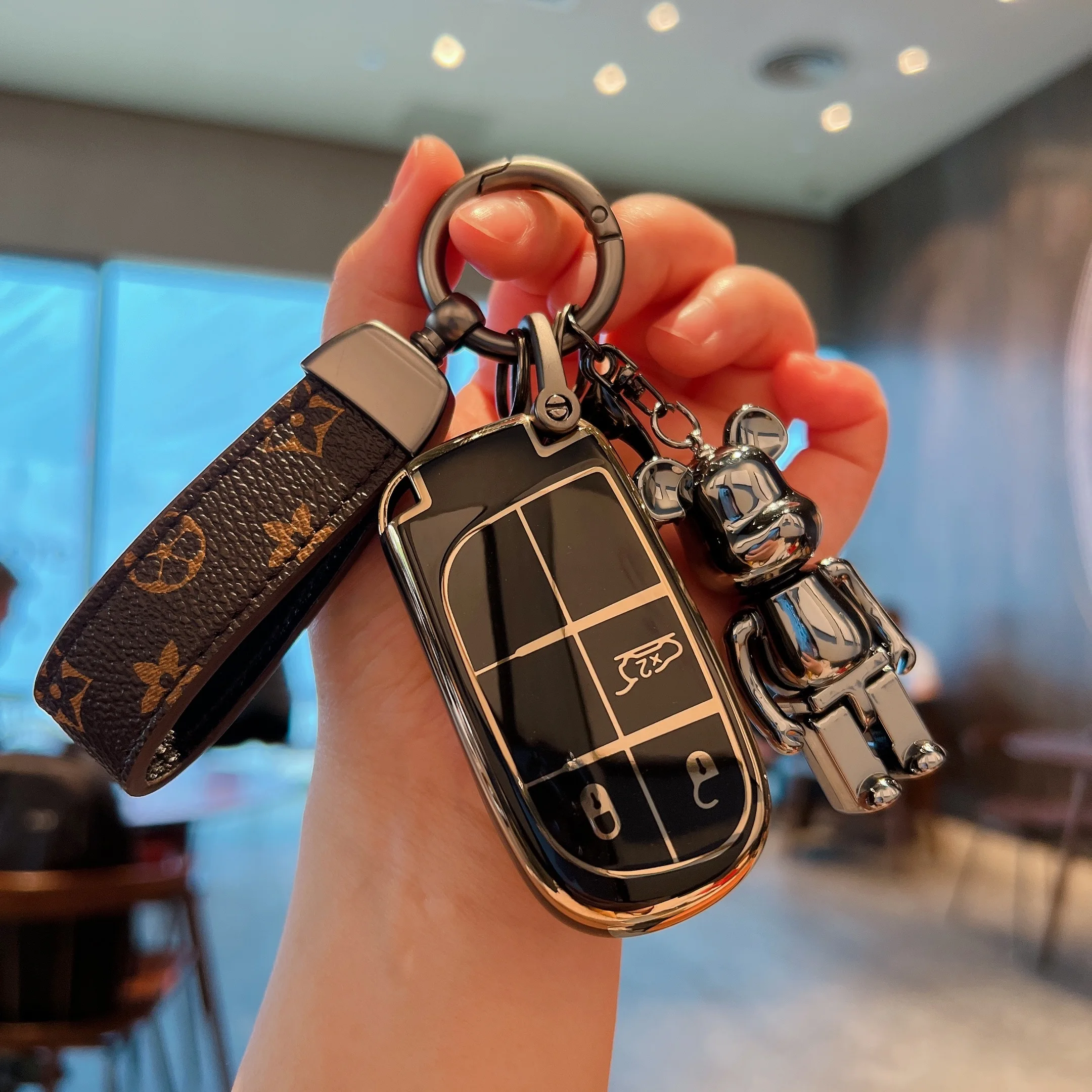 

For Jeep WK2 KL BU MP Renegade Grand Cherokee Dodge Ram Charger 200 1500 Challenger Chrysler 300C Car Key Case Cover