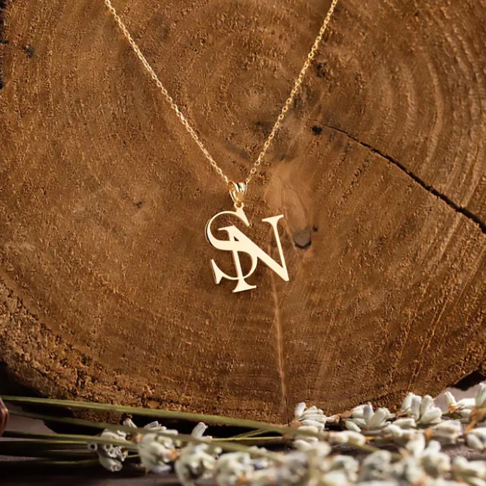 Custom Classic Alphabet Pendant Stainless Steel Necklace Girlfriend Couple Exquisite Gift