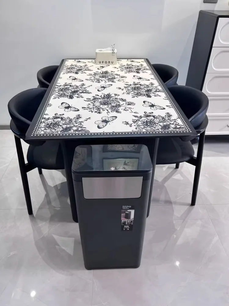 Большой бытовой кухонный мусорный бак с крышкой большой емкости гостиничный