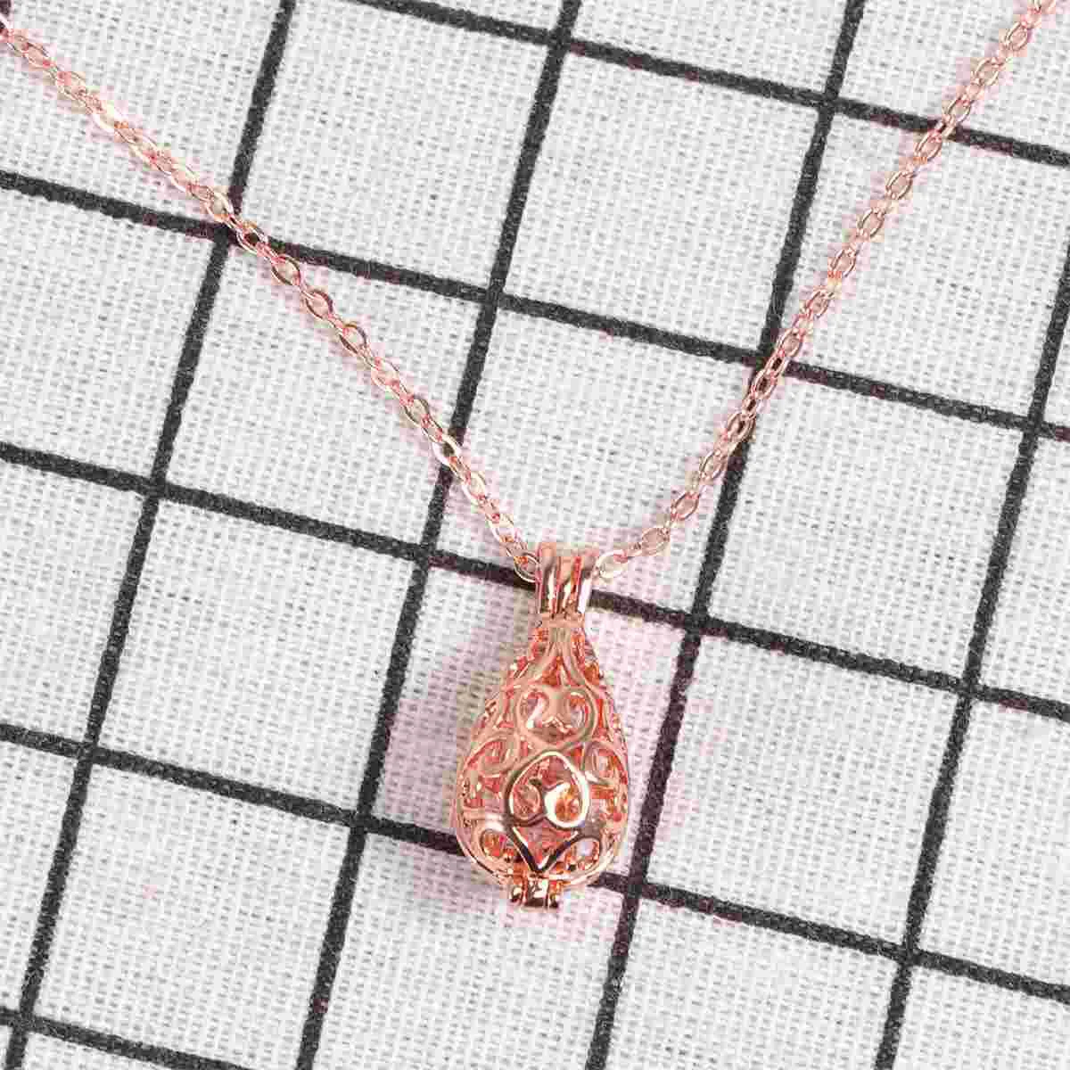

Necklace Aroma Diffuser Essential Oil Car Refill Padspendent Interior Air Freshener Neck Chain Giftsdecorative