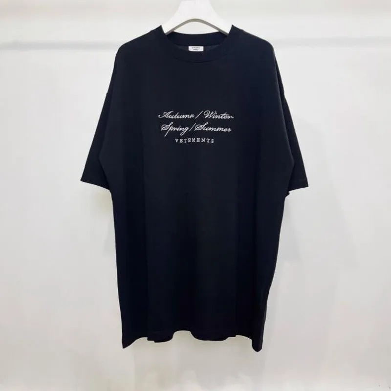 

Real Photos VETEMENTS T-shirts High Quality Sanskrit Embroidery Letter Short Sleeve Tees Cotton Oversized Men Women VTM Tshirt