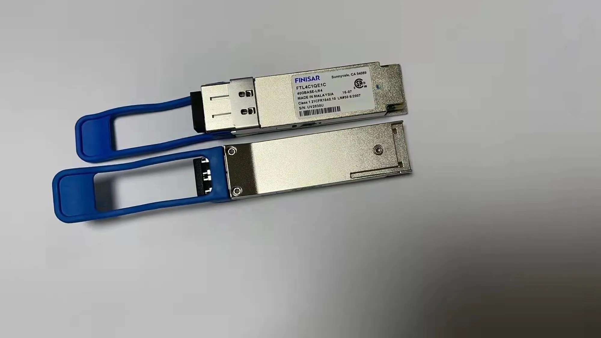 Трансивер FINISAR QSFP 40G 10KM FTL4C1QE1L FTL4C1QE1C FTL4C1QE2L-G3 10KM QSFP + LR4 40GBASE-LR4 LC интерфейс 40GB порт модуля