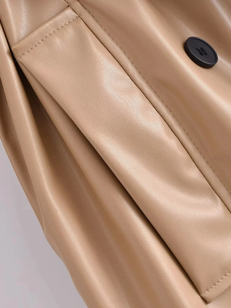 Рисунок 4 - Женский классический двубортный